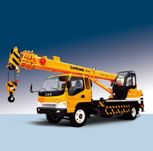 柳工汽車起重機(jī)與清洗吸污車促銷活動全面開啟